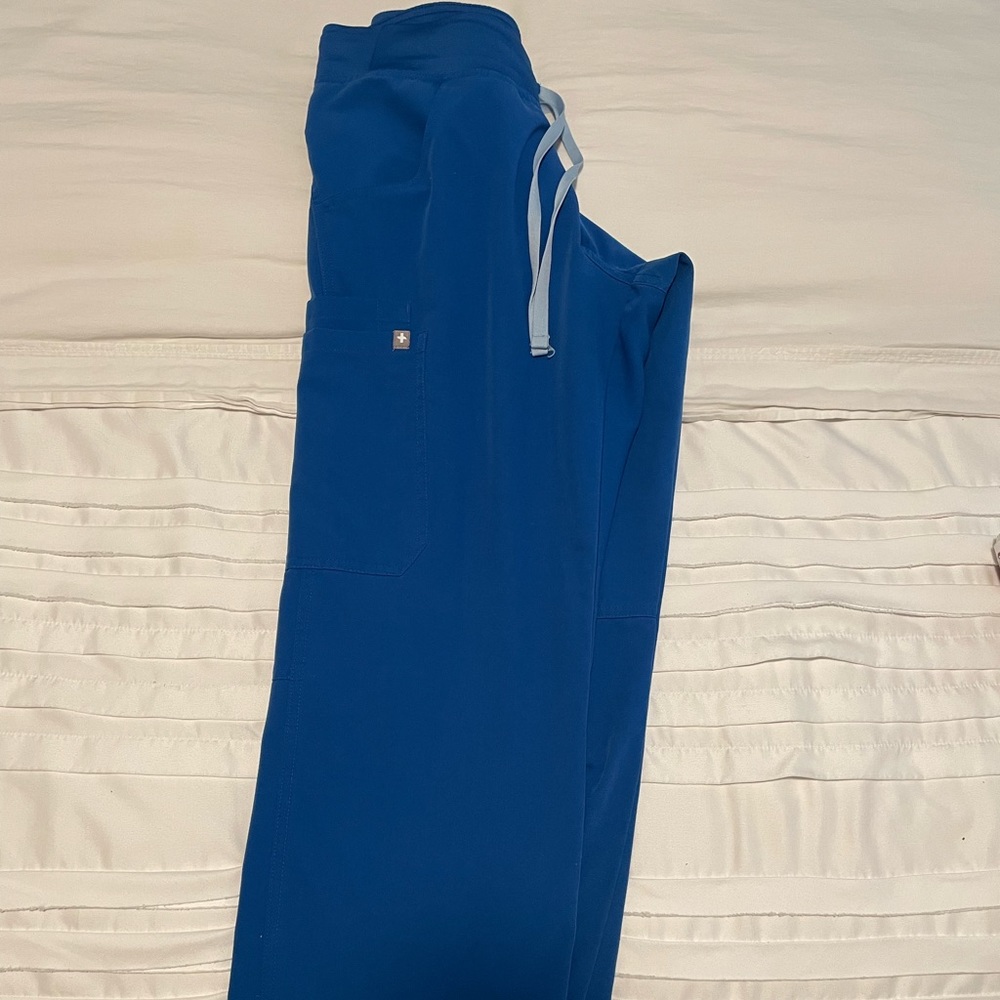 Figs Kade Cargo Pants